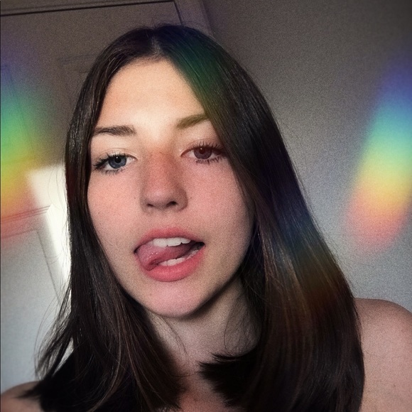 Meet your Posher, Jadyn - Picture 1 of 1